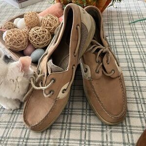Men's Tan Boat Shoes